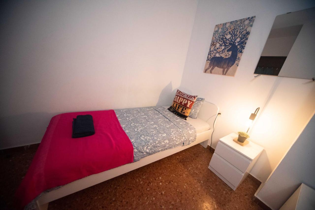 Eixample Private Rooms Barcelona Exterior foto